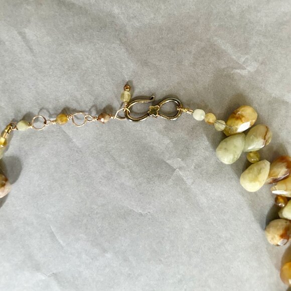 Natural Gemstone Beaded Necklace ~ Faceted Teardrop Agate Stones ~ Handmade - Picture 4 of 6
